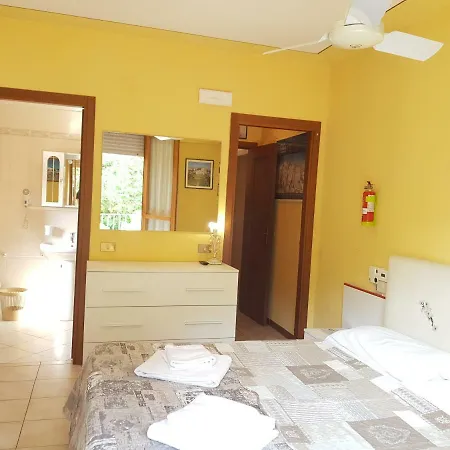Albero Cisanello Bed & Breakfast